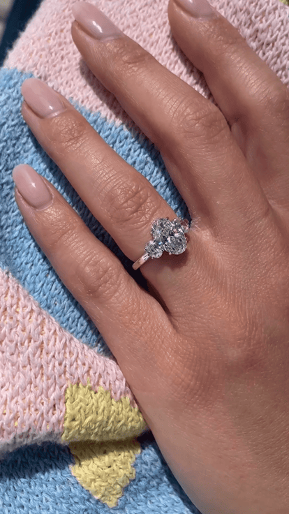 1.00 Carat Oval Cut Lab Grown Diamond Engagement Ring in 14K Gold - Mivaan Fine Jewelry