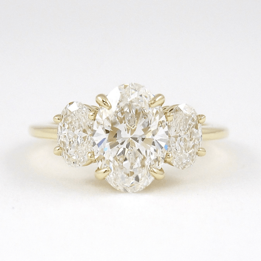 1.00 Carat Oval Cut Lab Grown Diamond Engagement Ring in 14K Gold - Mivaan Fine Jewelry
