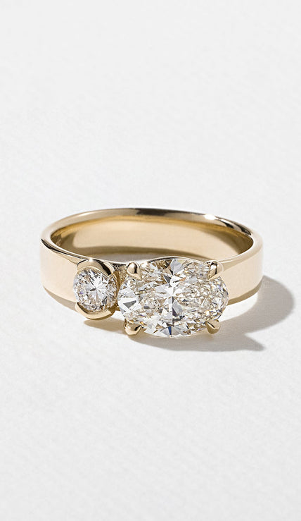 1.60 Carat Oval Cut Lab Diamond Toi et Moi Ring with Round Diamond - Mivaan Fine Jewelry