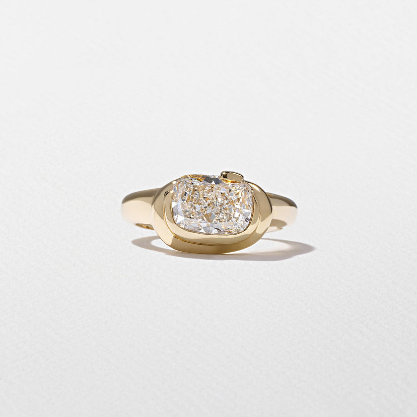 2 Carat Cushion Cut Lab Grown Diamond Signet Ring in 14K Solid Gold - Mivaan Fine Jewelry