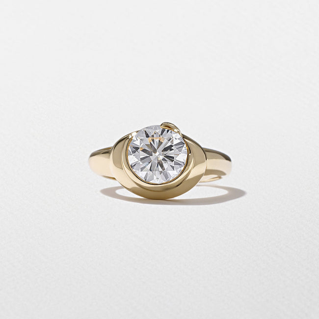 2 Carat Round Cut Lab Grown Diamond Signet Ring in 14K Solid Gold - Mivaan Fine Jewelry