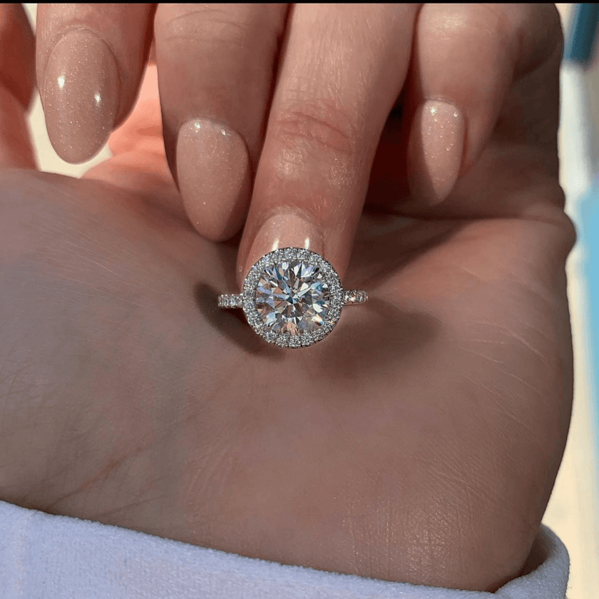 2.00 CT Round Halo Diamond Engagement Ring – Classic Gold Setting - Mivaan Fine Jewelry