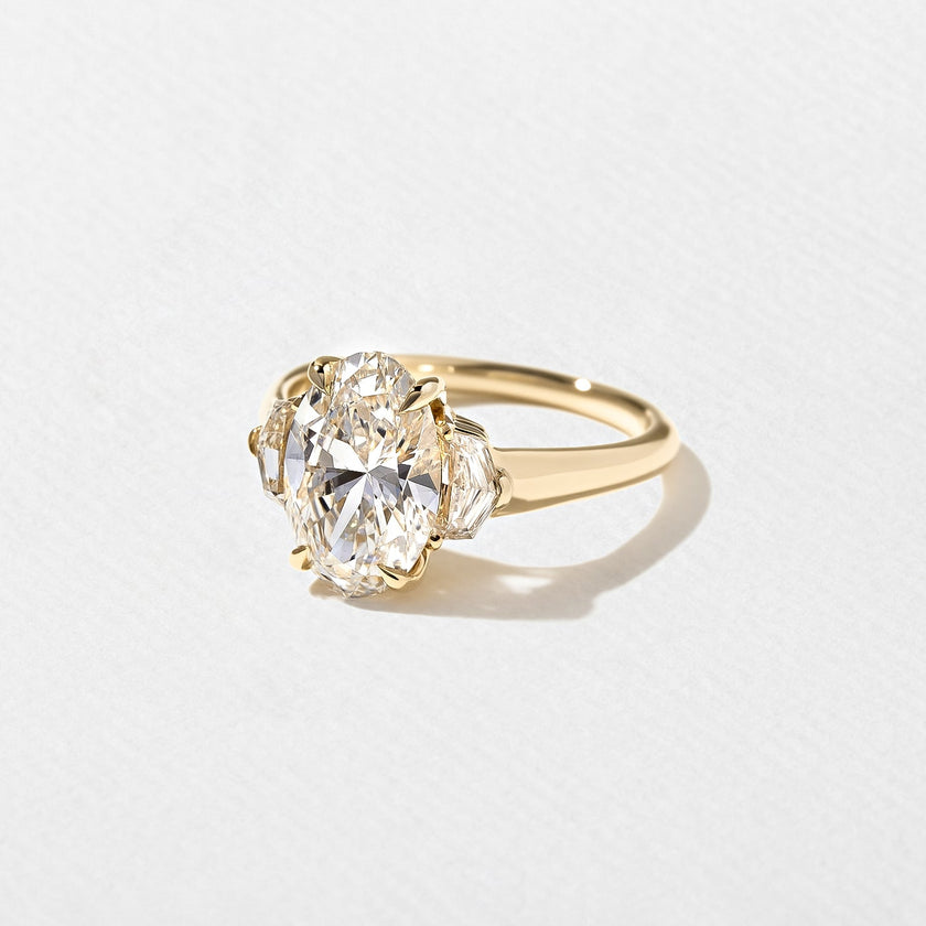 2.5 Carat Oval Cut Diamond Engagement Ring 4 Prong Set in Gold - Mivaan Fine Jewelry