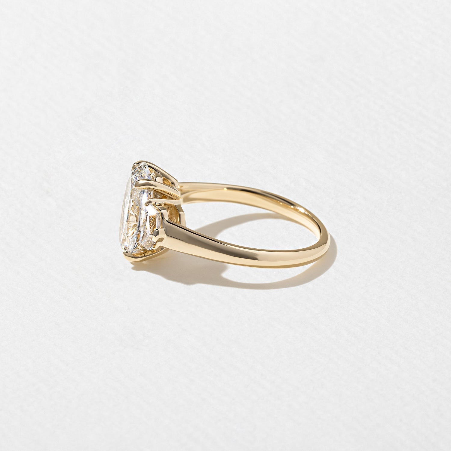 2.5 Carat Oval Cut Diamond Engagement Ring 4 Prong Set in Gold - Mivaan Fine Jewelry