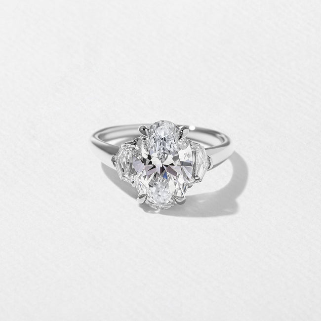 2.5 Carat Oval Cut Diamond Engagement Ring 4 Prong Set in Gold - Mivaan Fine Jewelry